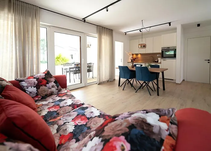 Apartamento Kras 24 With Pool Sežana