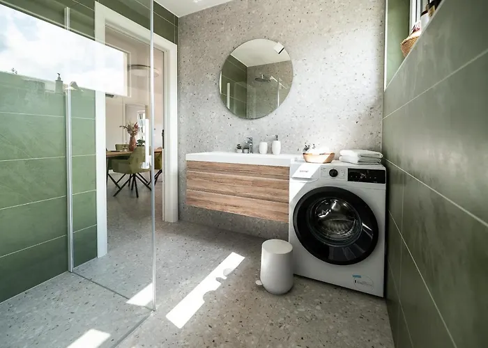 Kras 24 With Pool Apartamento Sežana