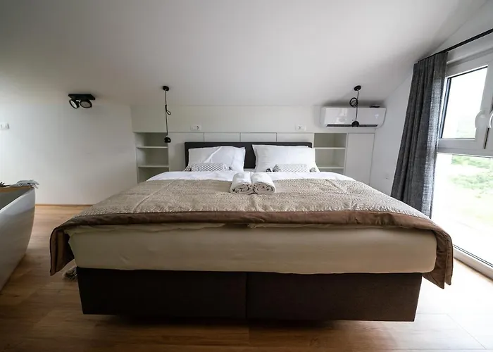 Kras 24 With Pool Sežana