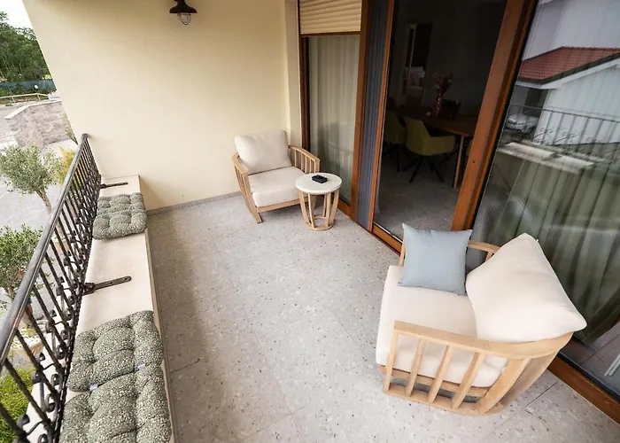 Apartamento Kras 24 With Pool Sežana