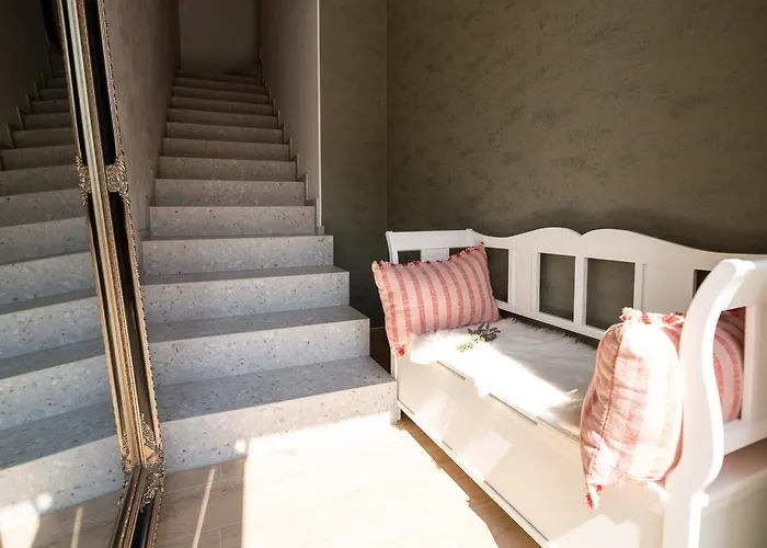 Kras 24 With Pool Апартаменты *