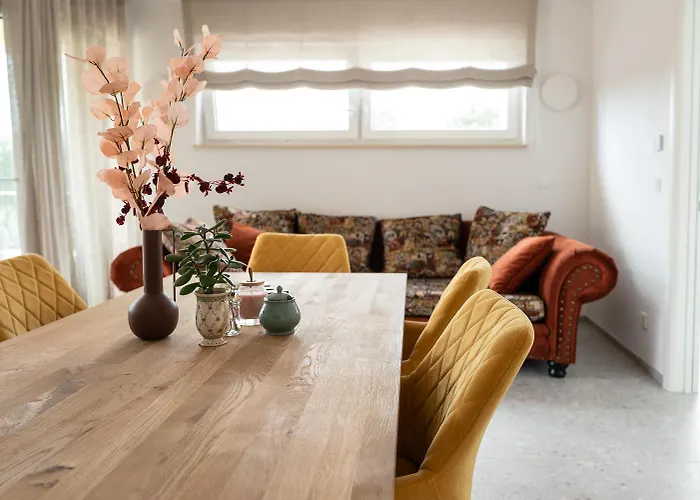 Kras 24 With Pool Apartamento